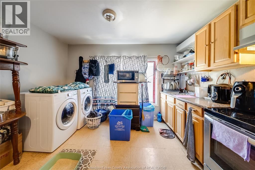 120 TALBOT STREET WEST Image 11