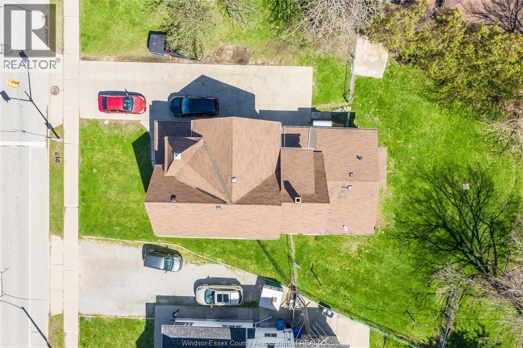 120 TALBOT STREET WEST Image 40