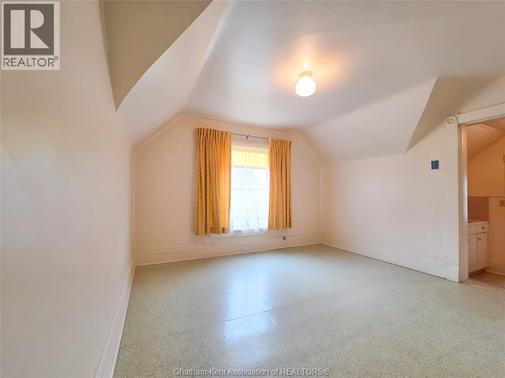 34 PARK AVENUE WEST Image 31