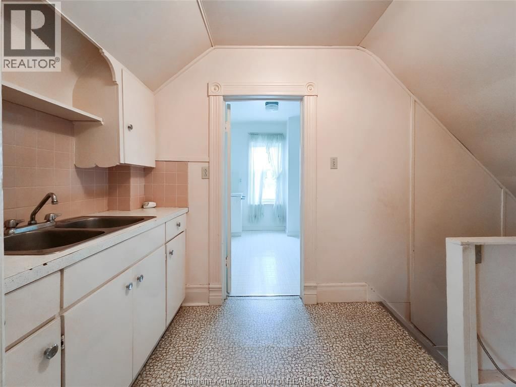 34 PARK AVENUE WEST Image 34