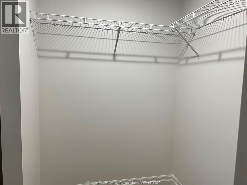 404 - 3290 STELLA CRESCENT Image 13