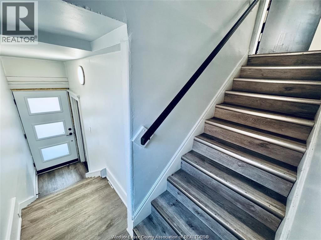 531 LANGLOIS AVENUE Image 19