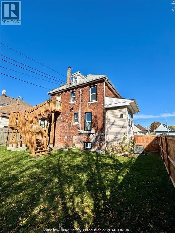 531 LANGLOIS AVENUE Image 25