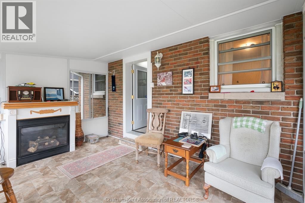 7039 BASE LINE Image 16