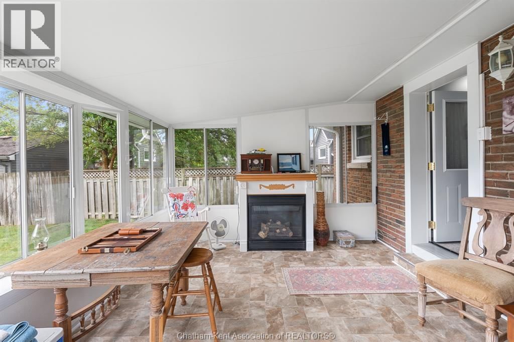 7039 BASE LINE Image 18