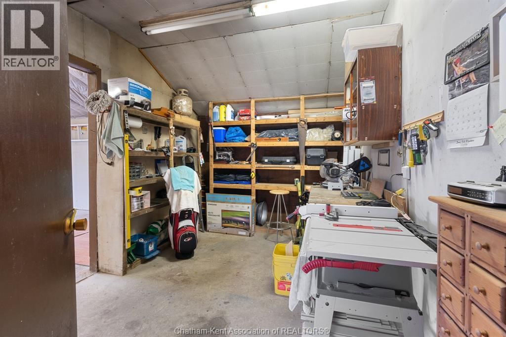 7039 BASE LINE Image 24