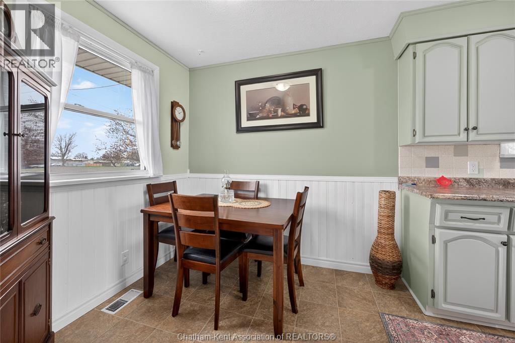 7039 BASE LINE Image 6