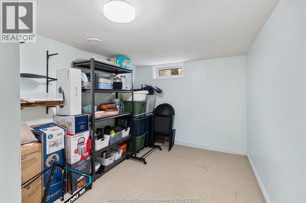 735 LOUNSBOROUGH Image 33