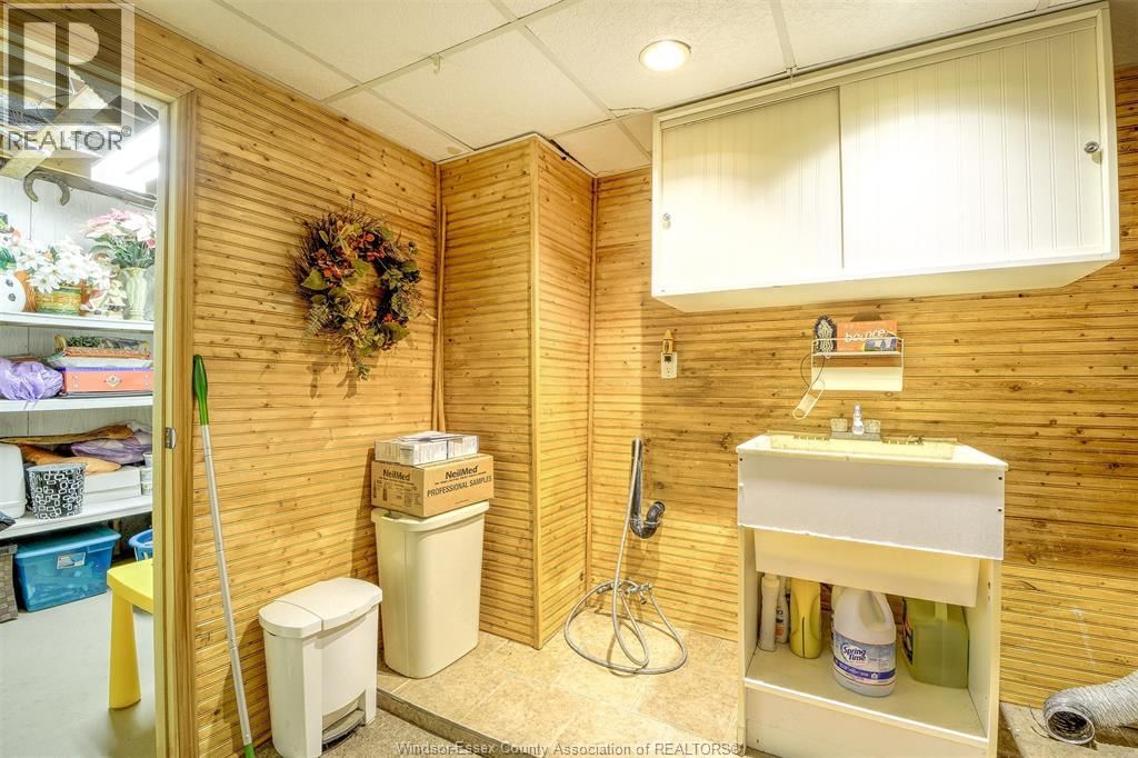 9445-9447 ALTEN DRIVE Image 23