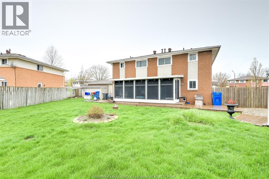 9445-9447 ALTEN DRIVE Image 7