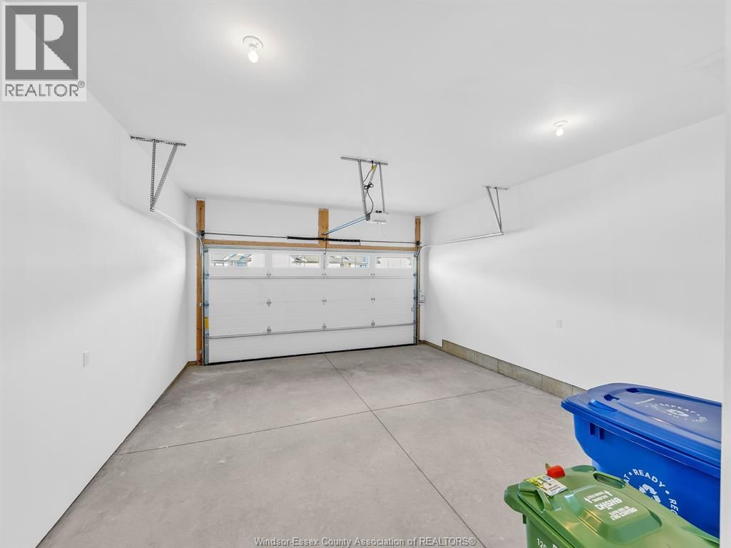 2626 BARKLEY AVENUE Image 28