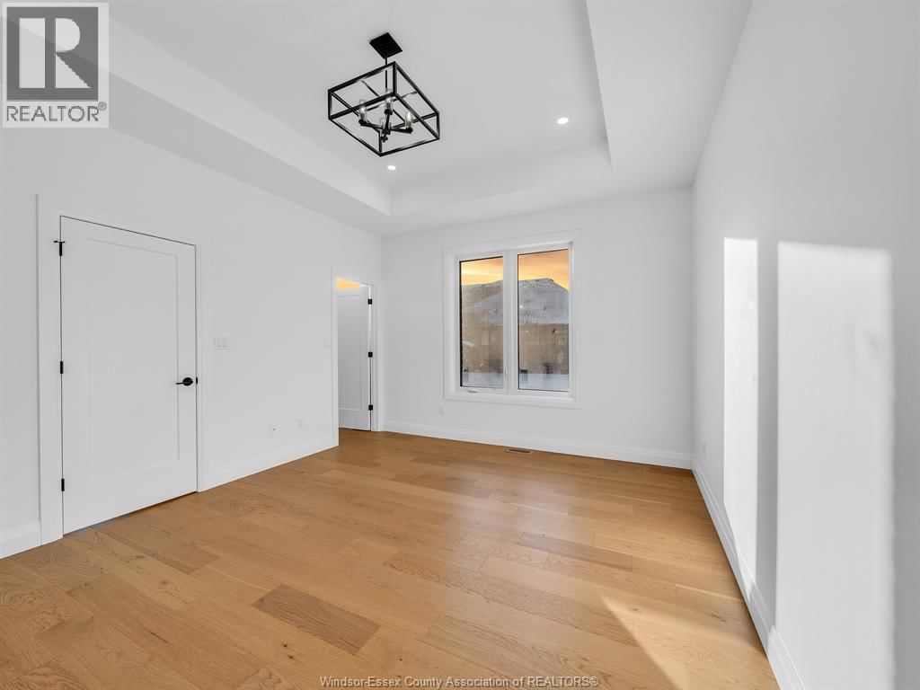 2626 BARKLEY AVENUE Image 30