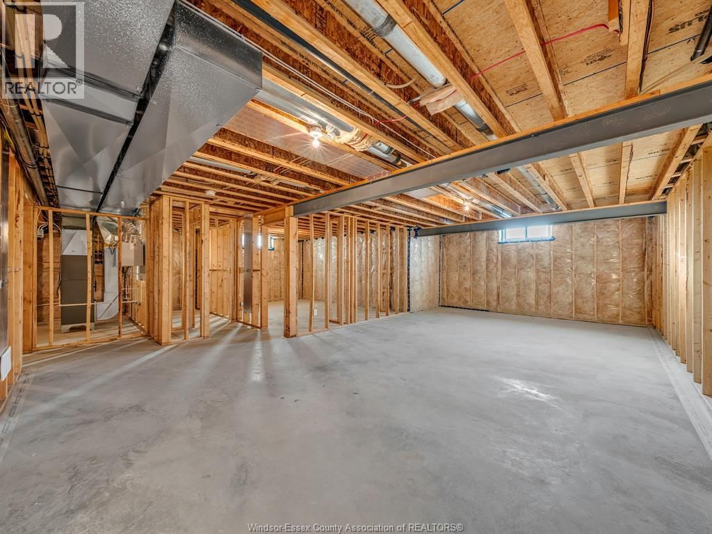 2626 BARKLEY AVENUE Image 36