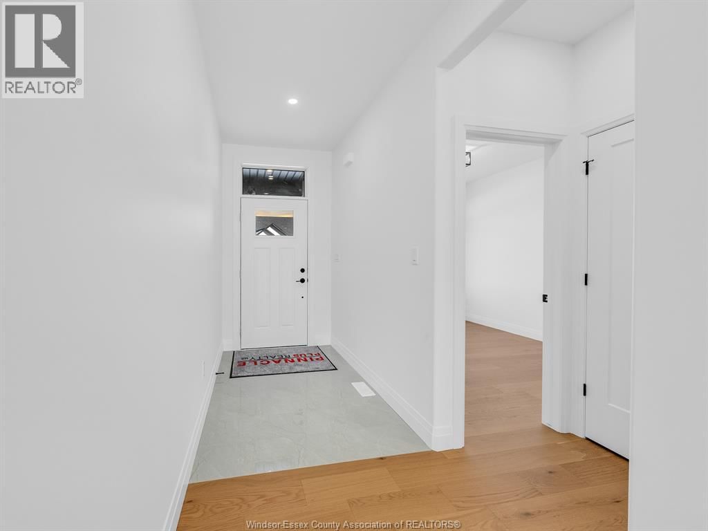 2626 BARKLEY AVENUE Image 5