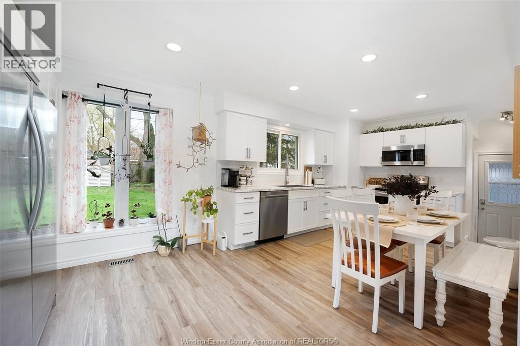 3581 WOLFE COURT Image 17