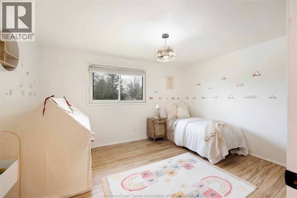 3581 WOLFE COURT Image 24