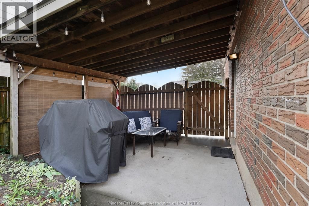 3581 WOLFE COURT Image 8