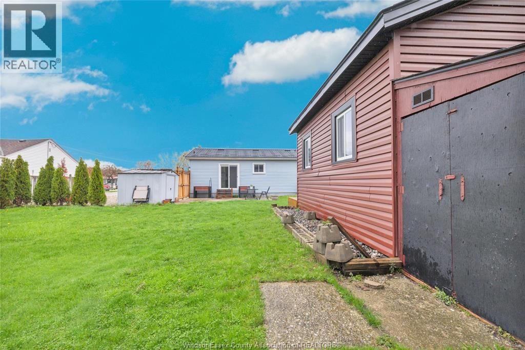 329 PARKSIDE DRIVE Image 22