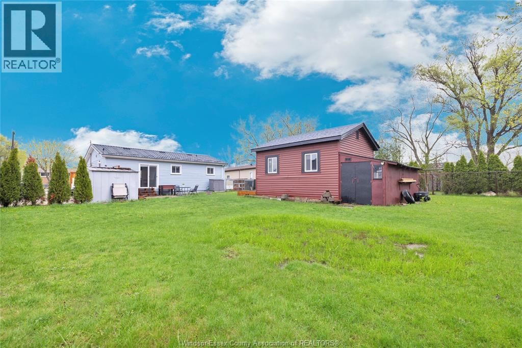 329 PARKSIDE DRIVE Image 24