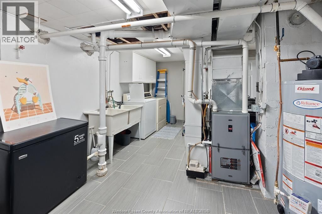 1385 ROSSINI Image 13