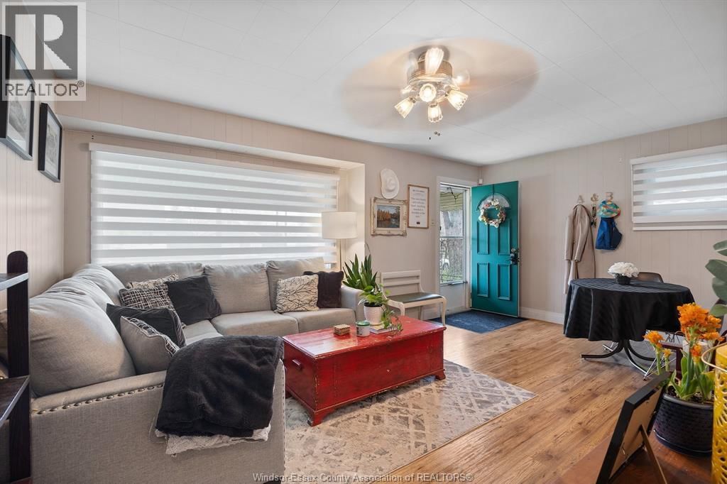 1385 ROSSINI Image 3