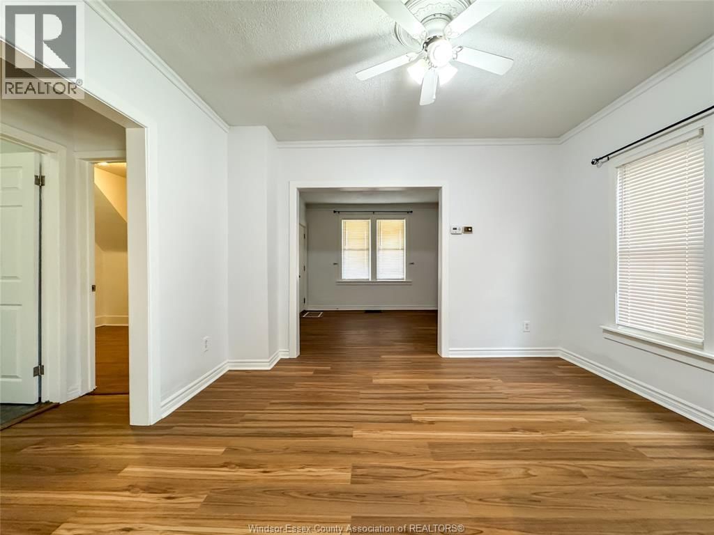 MAIN FLR - 1351 MARENTETTE Image 3