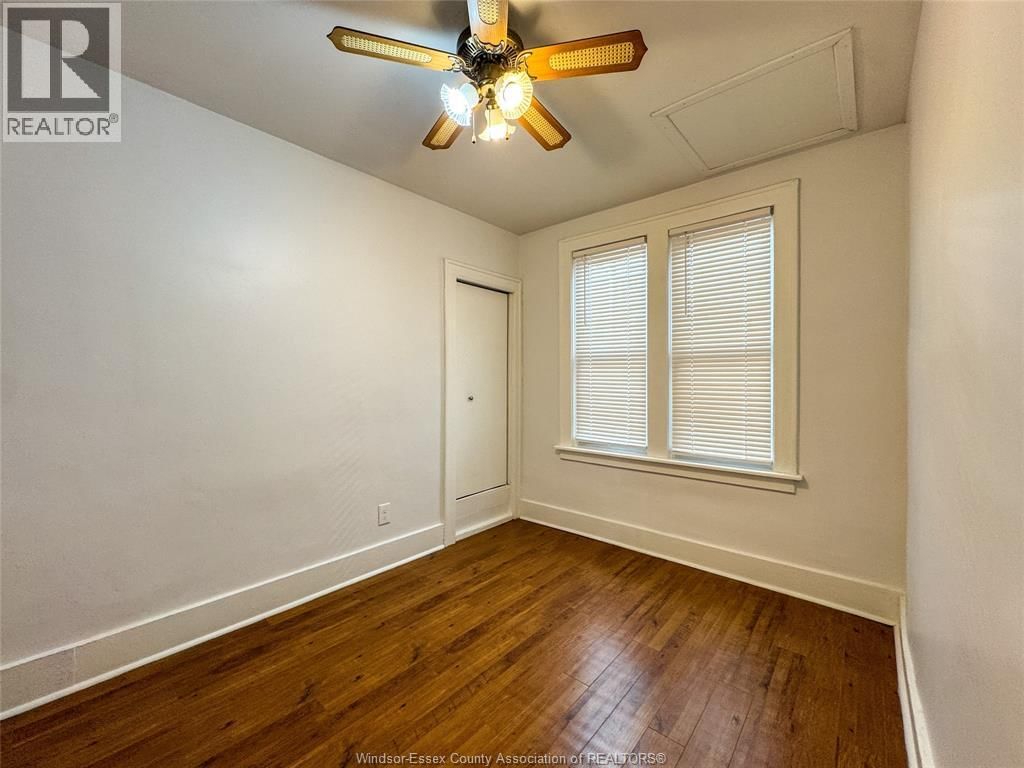 MAIN FLR - 1351 MARENTETTE Image 8