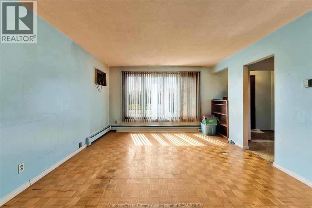 3112 AUSTEN Image 11