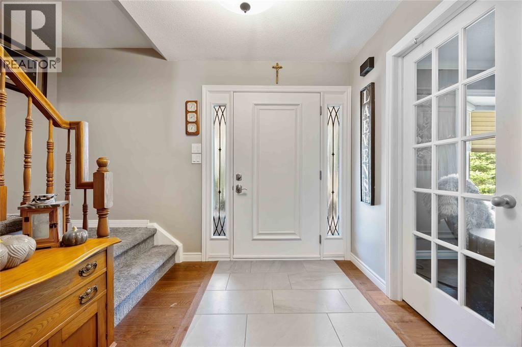 756 ST CLAIR PARKWAY Image 5