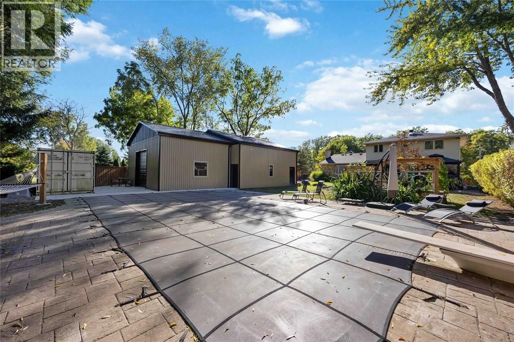 756 ST CLAIR PARKWAY Image 50