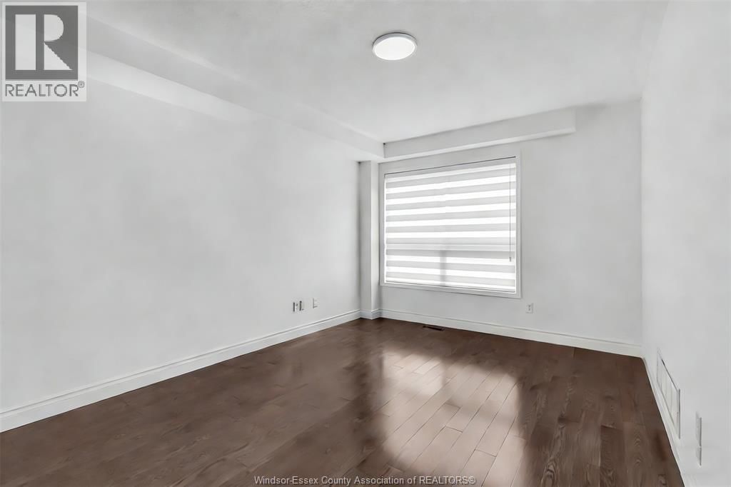 1063 PEACH BLOSSOM CRESCENT Image 10