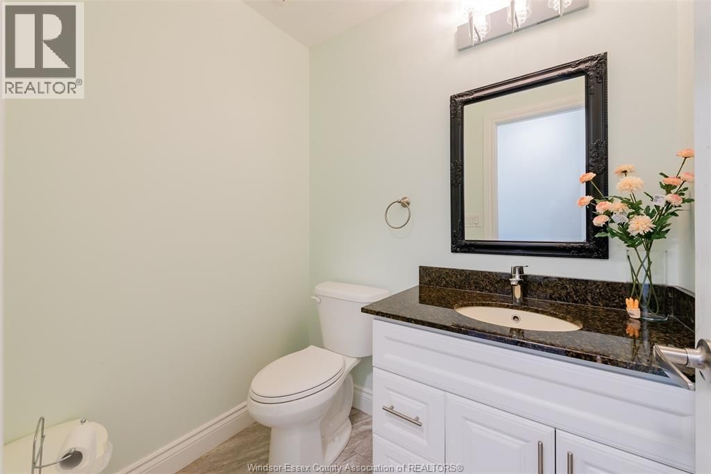 1798 ARGUS STREET Image 42