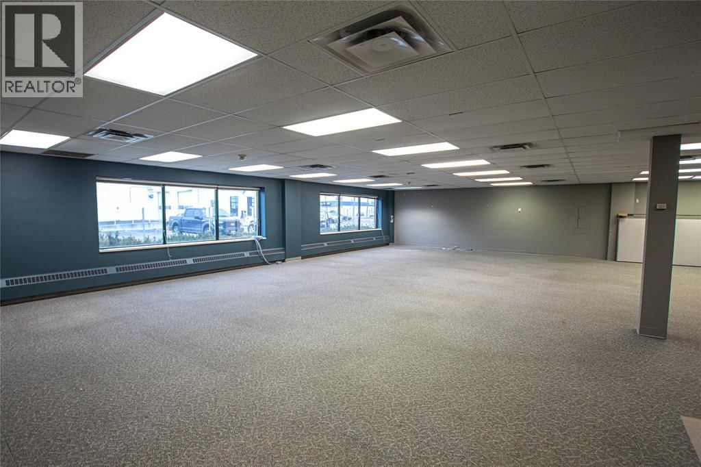 G - 815 CONFEDERATION STREET Image 8