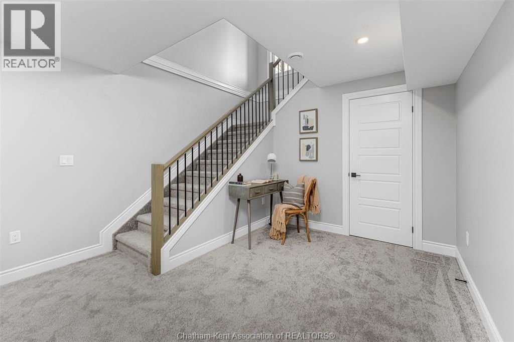 261 WORTHINGTON COURT Image 26