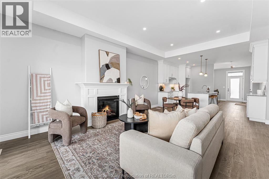 261 WORTHINGTON COURT Image 9