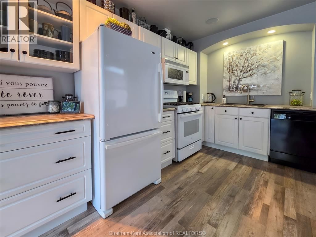 170 LACROIX STREET Image 37