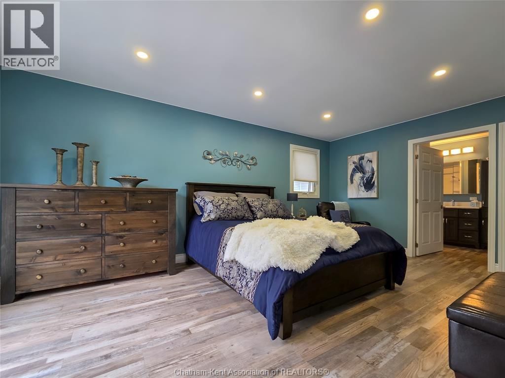 170 LACROIX STREET Image 38