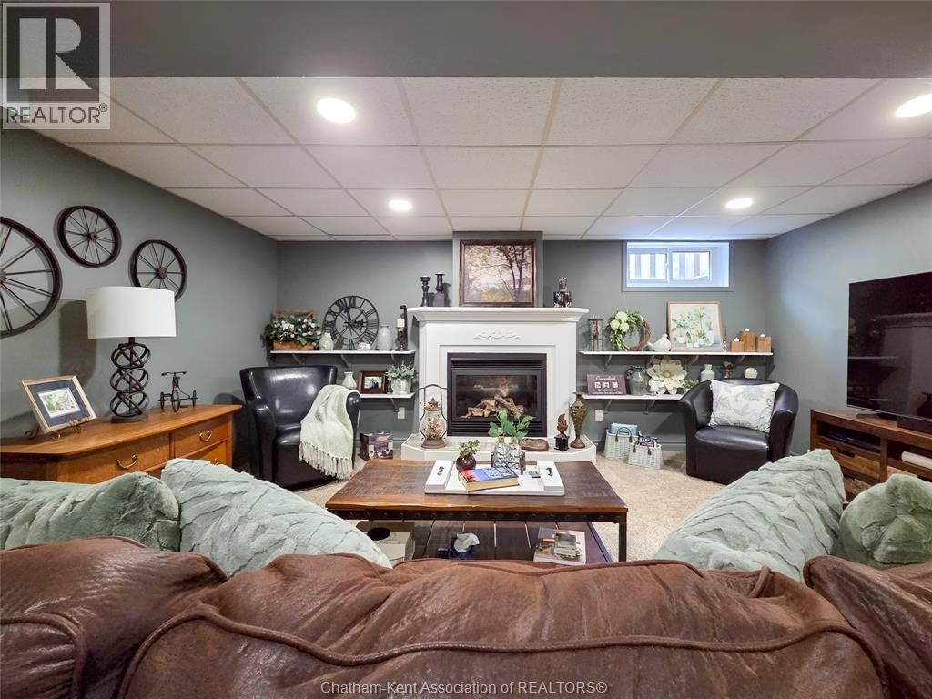 170 LACROIX STREET Image 43