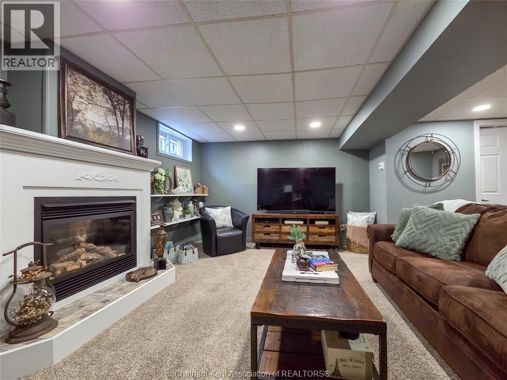 170 LACROIX STREET Image 44