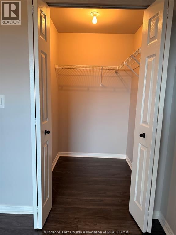 501 - 315 VILLAGE GROVE DRIVE Image 20