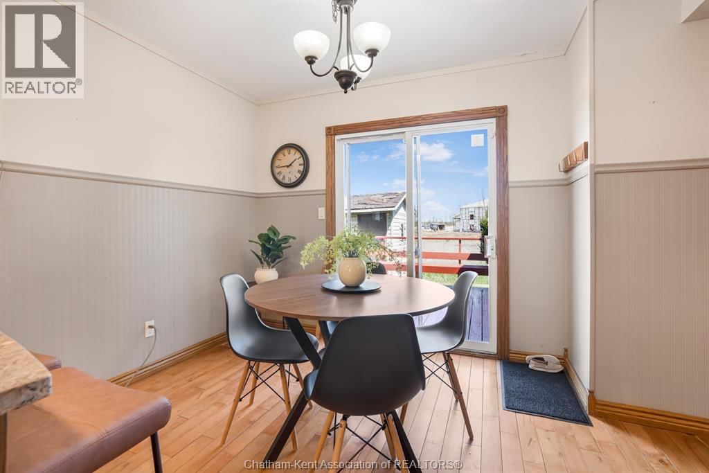 72 GOLDPARK ROAD Image 11