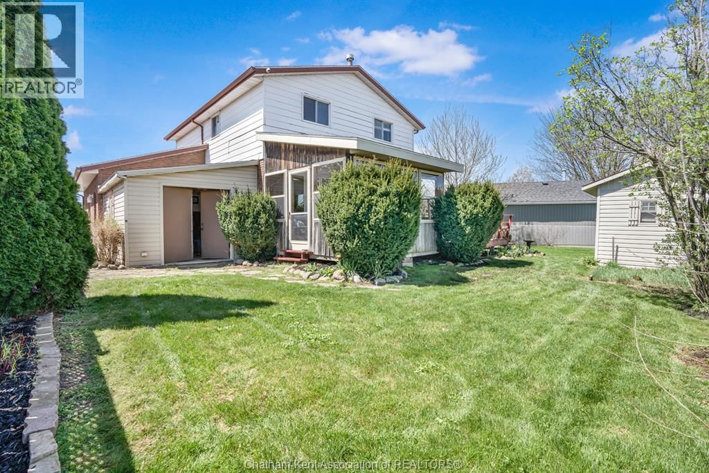 72 GOLDPARK ROAD Image 28