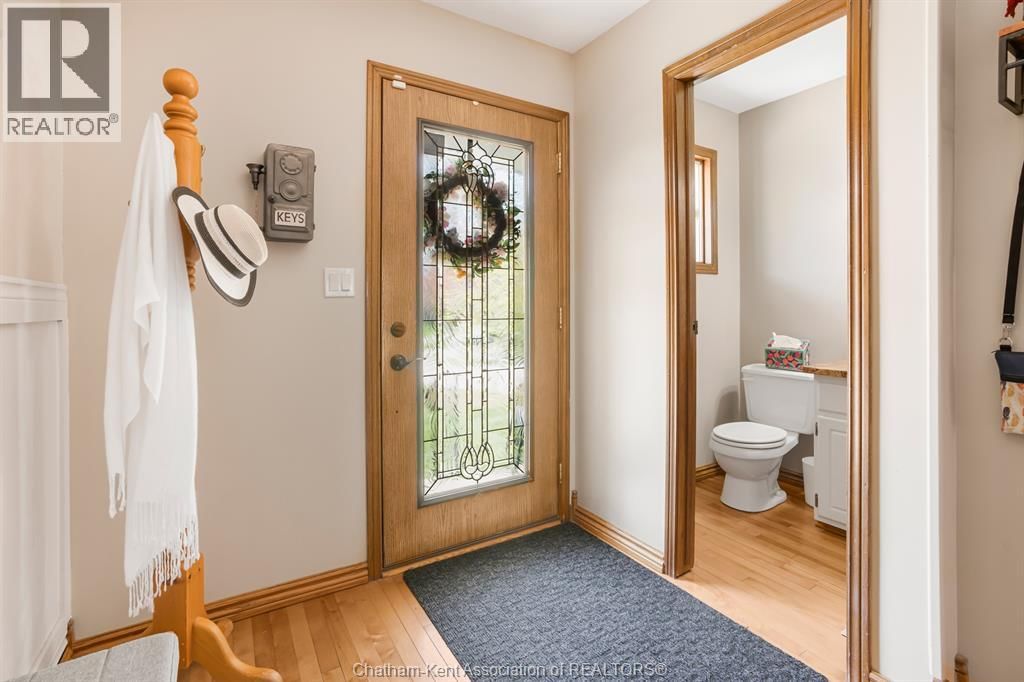 72 GOLDPARK ROAD Image 4