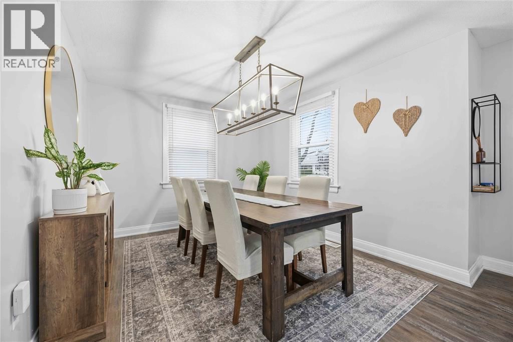 323 MARIA STREET Image 6