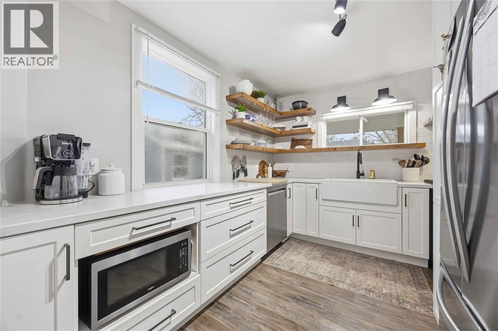 323 MARIA STREET Image 8