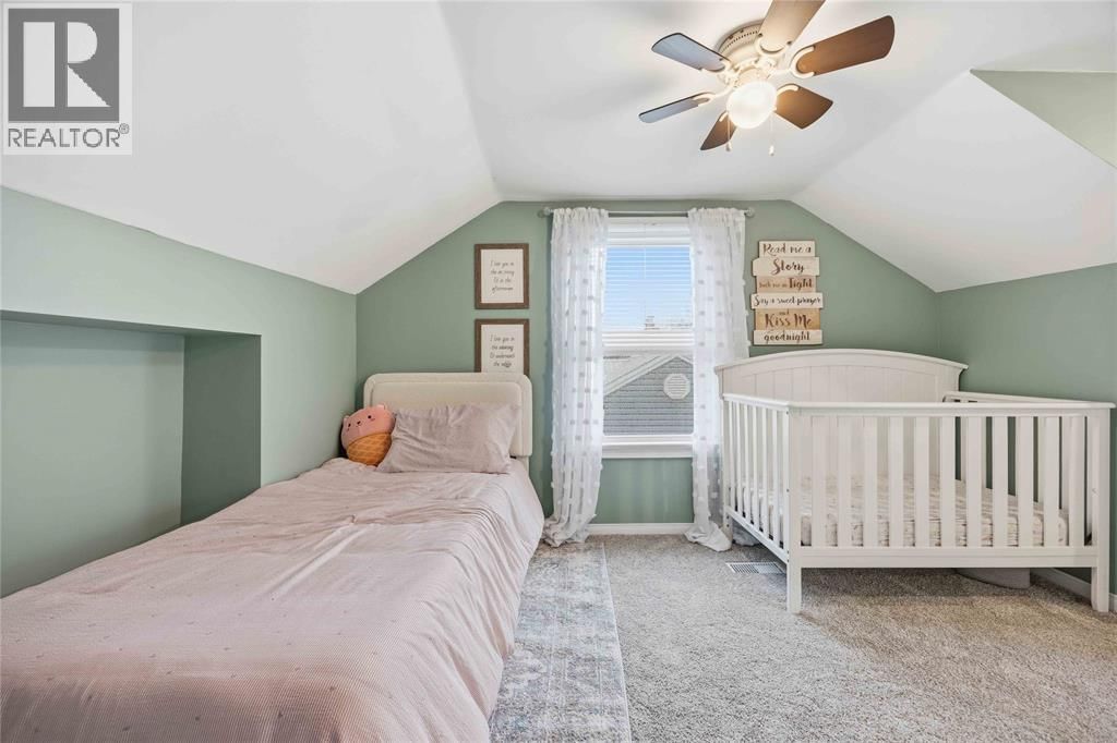 323 MARIA STREET Image 19