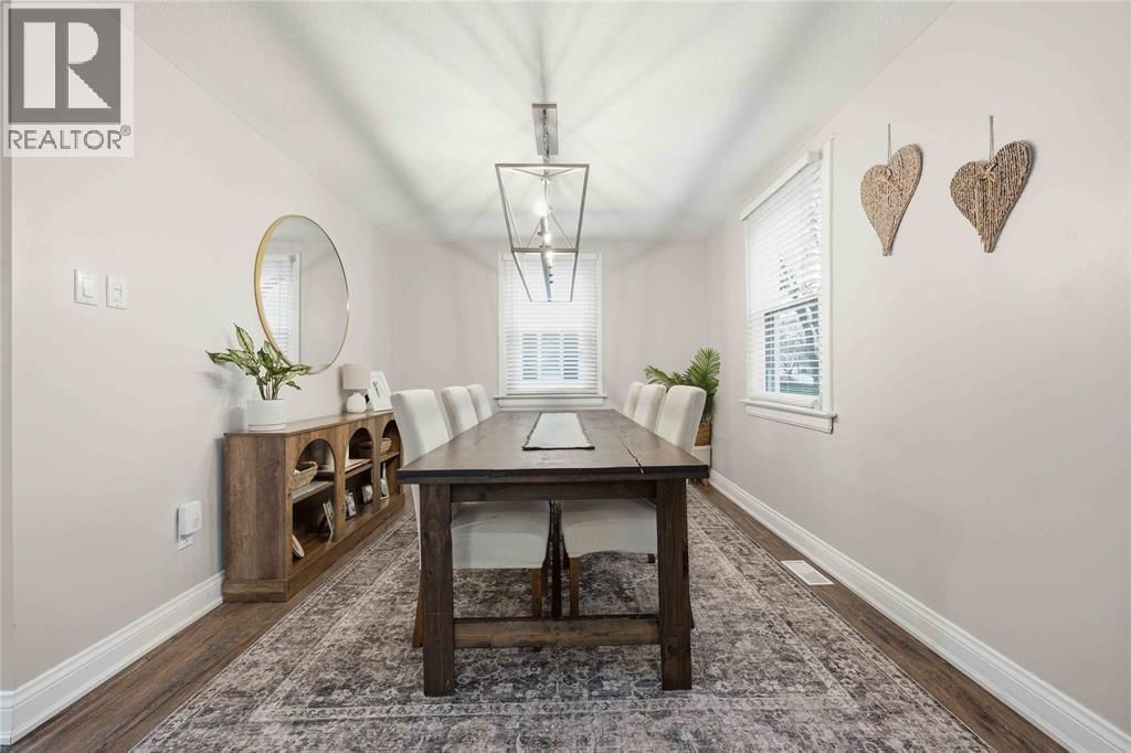 323 MARIA STREET Image 5