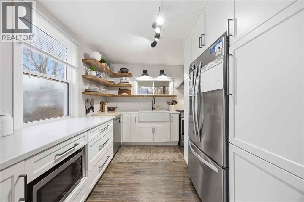 323 MARIA STREET Image 7