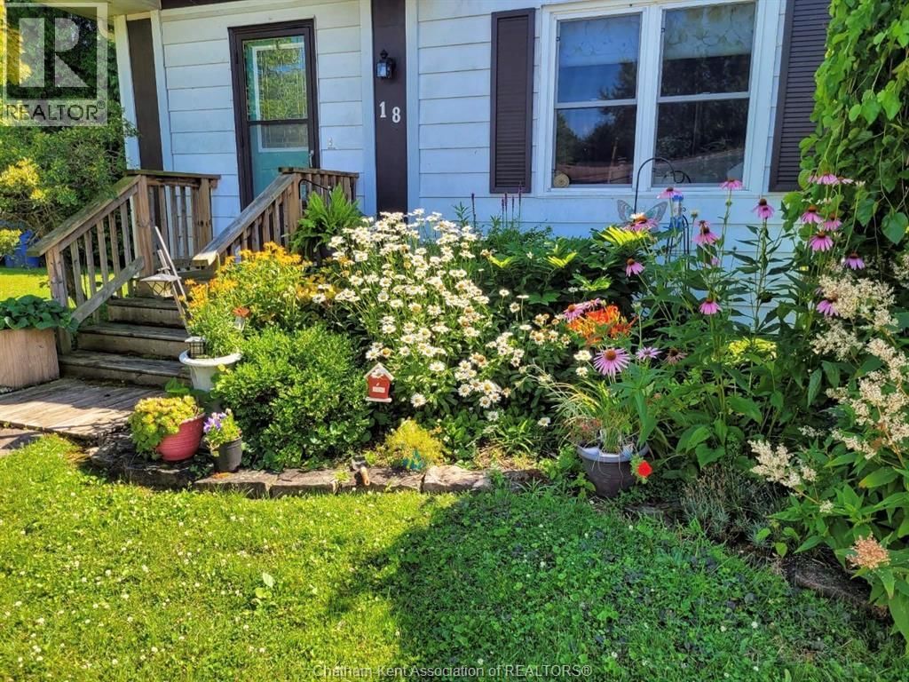 18 JAMES COURT Image 2