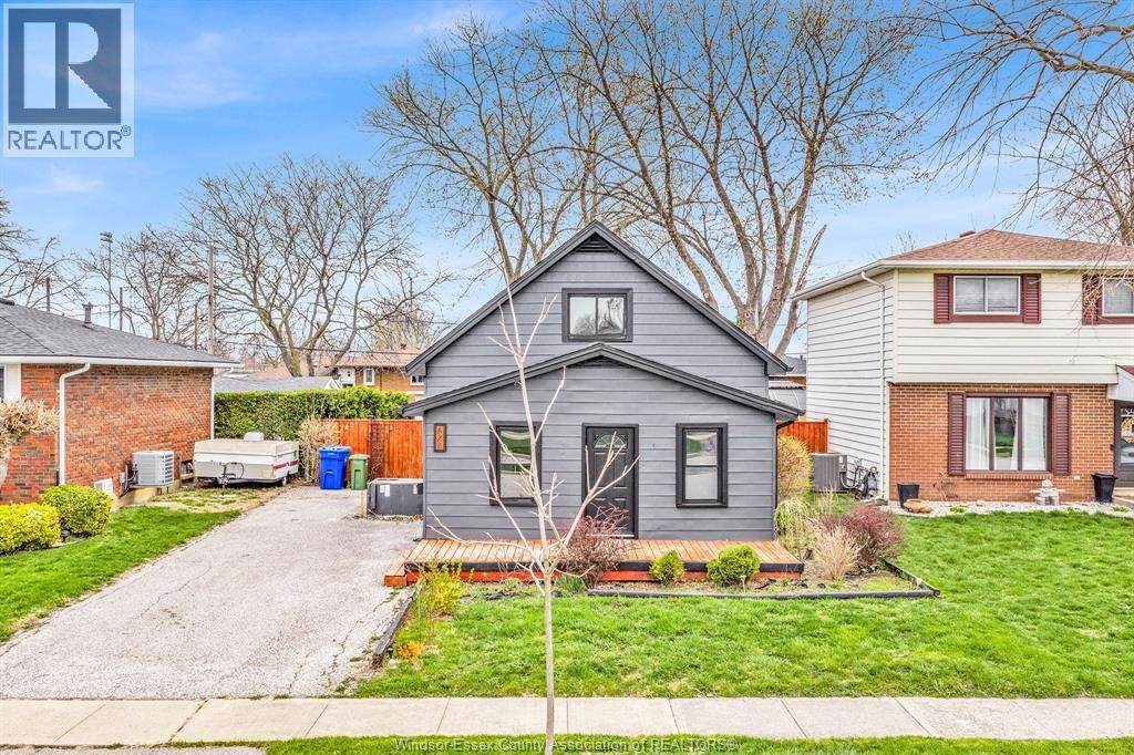 622 LABUTE STREET Image 2